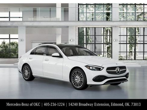 Used 2026 Mercedes-Benz C 300 4MATIC Sedan image 11
