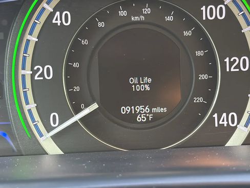 Used 2014 Honda Accord EX-L image 17