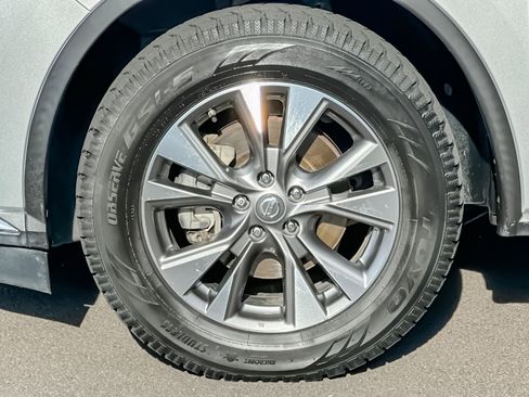 Used 2017 Nissan Murano SV image 37