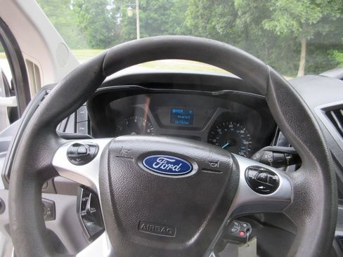 Used 2018 Ford Transit 250 130 Low Roof RWD image 36