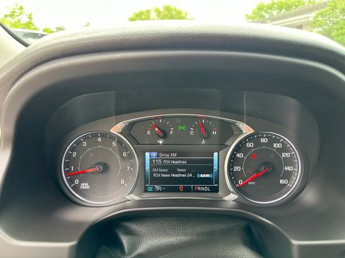 Used 2017 GMC Acadia SLT AWD/4WD image 24