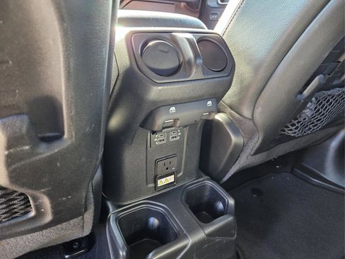 Used 2022 Jeep Wrangler Unlimited Rubicon w/ Xtreme Recon 35" Tire Package image 14