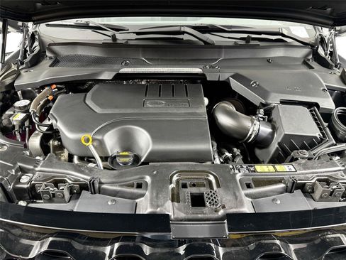 Certified 2025 Land Rover Discovery Sport Dynamic SE AWD/4WD image 21
