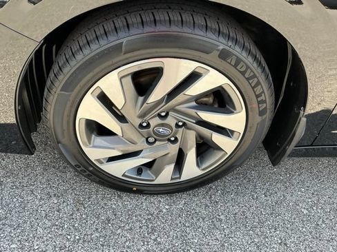 Used 2023 Subaru Legacy Limited AWD/4WD image 9