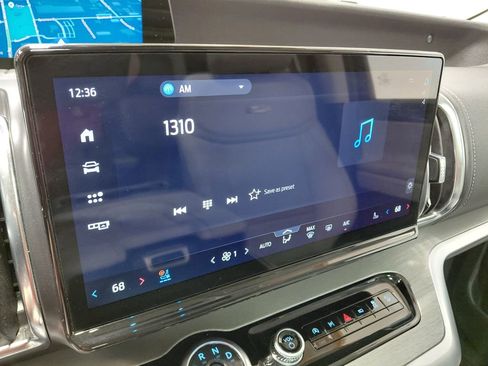 Certified 2025 Ford Expedition Max Platinum w/ Driver's Package AWD/4WD image 36