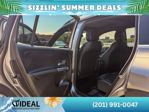 Used 2020 Mercedes-Benz GLB 250 4MATIC image 16