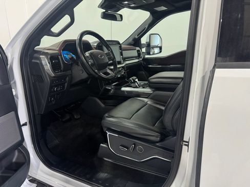 Used 2021 Ford F150 Lariat w/ Equipment Group 502A High AWD/4WD image 16