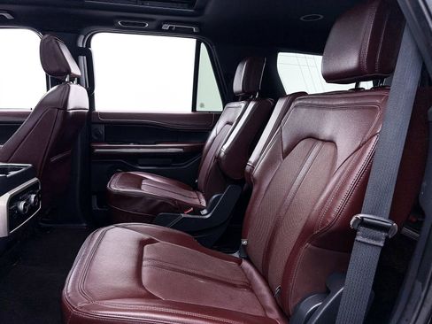 Used 2023 Ford Expedition Limited AWD/4WD image 39