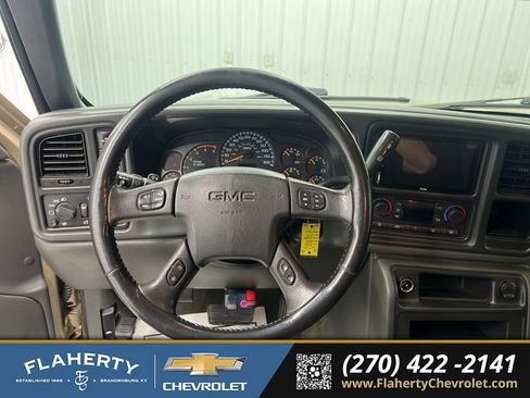 Used 2005 GMC Sierra 2500 SLE w/ Heavy-Duty Power Package image 25