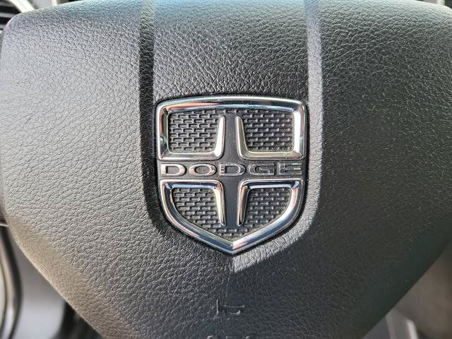 Used 2019 Dodge Journey SE FWD image 16