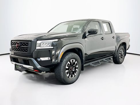 Used 2023 Nissan Frontier PRO-4X w/ Technology Package AWD/4WD image 3