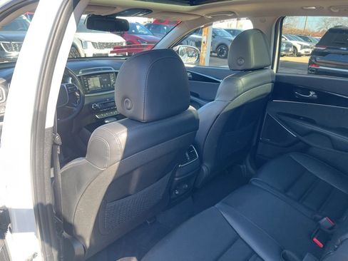 Certified 2020 Kia Sorento SX image 11