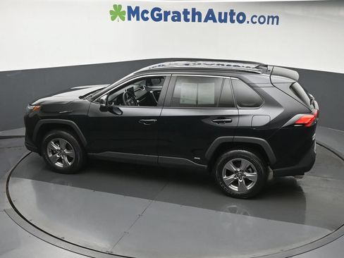 Used 2025 Toyota RAV4 XLE AWD/4WD image 25