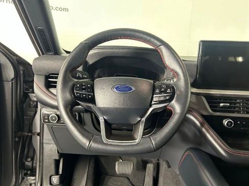 Certified 2025 Ford Explorer ST-Line w/ ST-Line Street Pack AWD/4WD image 8