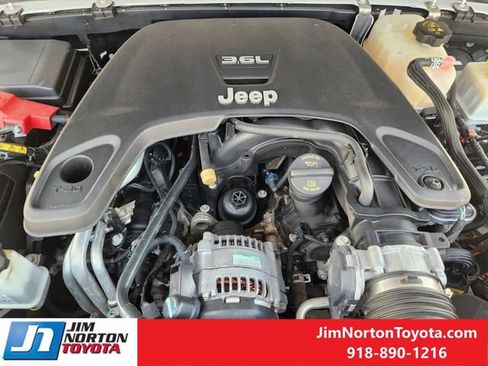 Used 2020 Jeep Gladiator Sport w/ Quick Order Package 24S AWD/4WD image 30