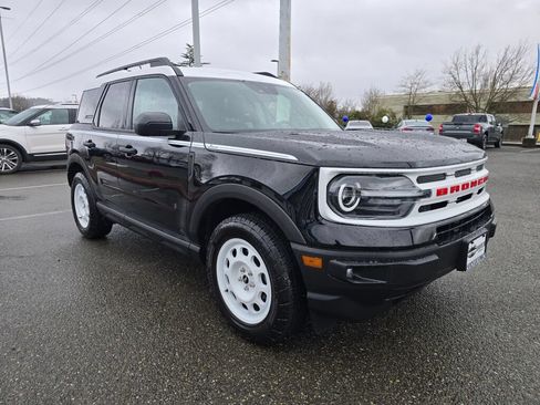 Used 2024 Ford Bronco Sport Heritage w/ Heritage Convenience Package AWD/4WD image 3