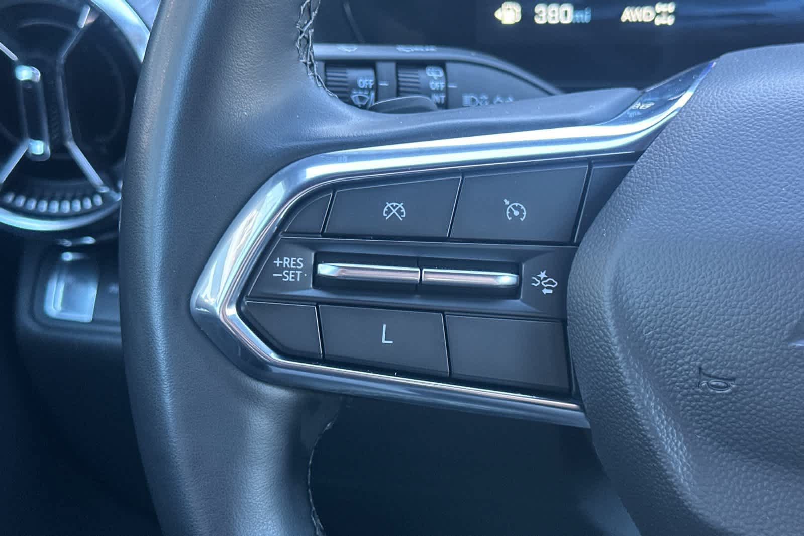 Used 2025 Chevrolet Equinox LT w/ Convenience Package II AWD/4WD image 27