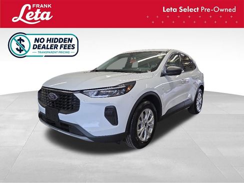 Used 2023 Ford Escape Active w/ Tech Pack #1 AWD/4WD image 1