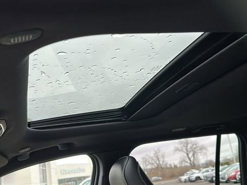 Used 2023 Jeep Grand Cherokee Altitude image 11