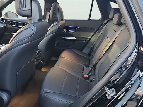 New 2026 Mercedes-Benz GLC 300 4MATIC image 19