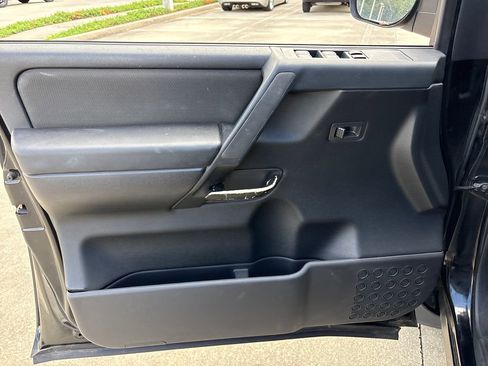 Used 2011 Nissan Titan S w/ S Popular Equipment Pkg RWD image 16
