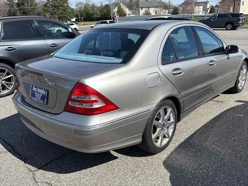 Used 2003 Mercedes-Benz C 230 Sedan image 3
