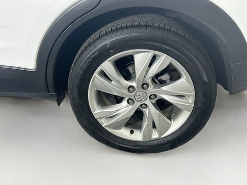 Used 2025 Buick Encore GX Preferred image 11