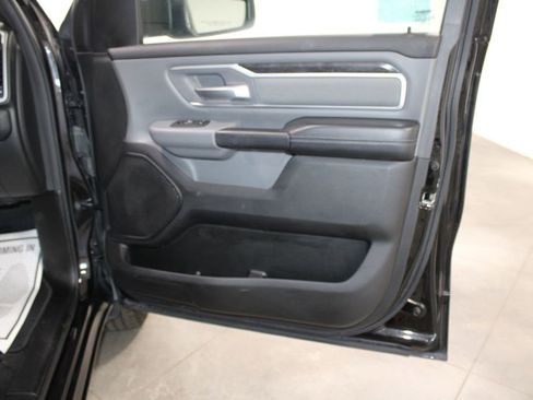 Used 2023 RAM 1500 Big Horn image 31