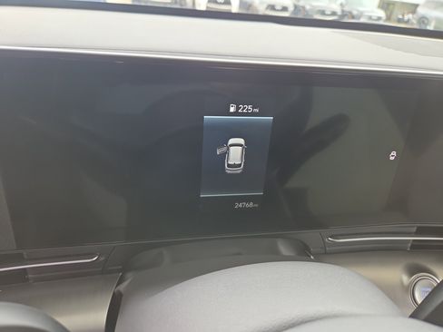 Used 2025 Hyundai Kona SEL FWD image 15