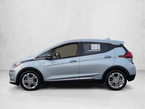 Used 2018 Chevrolet Bolt LT image 9