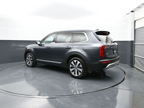Used 2020 Kia Telluride S AWD/4WD image 3