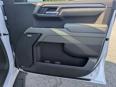 New 2026 Chevrolet Silverado 1500 ZR2 AWD/4WD image 38