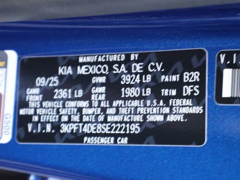 New 2025 Kia K4 LXS image 39