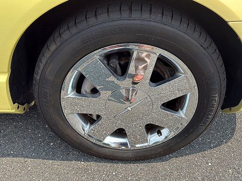 Used 2002 Ford Thunderbird RWD image 15
