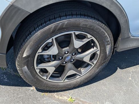 Used 2019 Subaru Crosstrek 2.0i Premium w/ Eyesight System AWD/4WD image 23