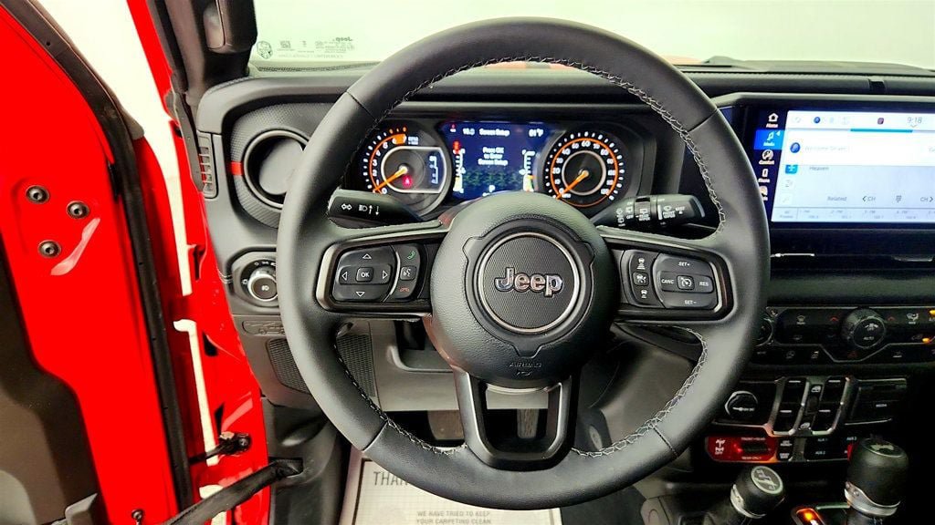 Used 2026 Jeep Wrangler Unlimited Rubicon AWD/4WD image 13
