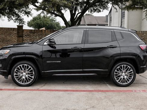 Used 2022 Jeep Compass Limited w/ Elite Group image 21