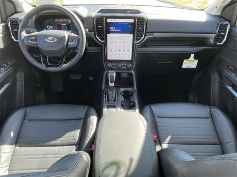 New 2025 Ford Ranger Lariat w/ FX4 Off-Road Package image 11