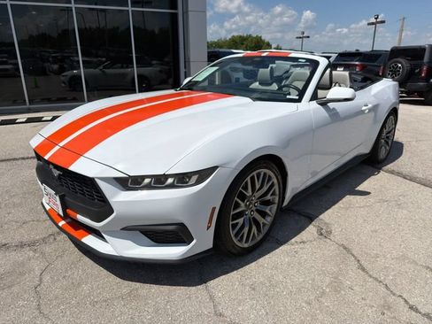 Used 2024 Ford Mustang Premium RWD image 3