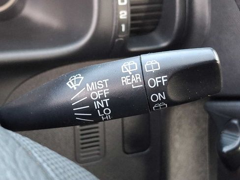 Used 2006 Honda CR-V LX image 18