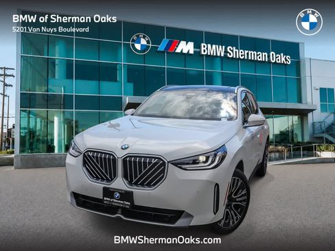 Used 2026 BMW X3 xDrive30i w/ Convenience Package AWD/4WD image 1