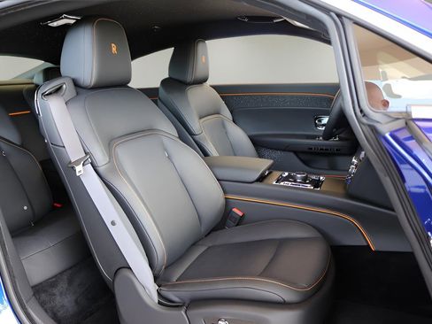 New 2025 Rolls-Royce Spectre image 25