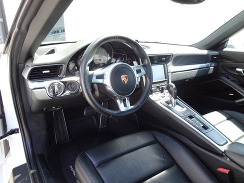 Used 2015 Porsche 911 Carrera S RWD image 13