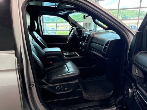 Used 2021 Ford Expedition Max Limited AWD/4WD image 17