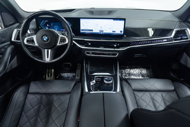 Certified 2024 BMW X5 M60i AWD/4WD image 21