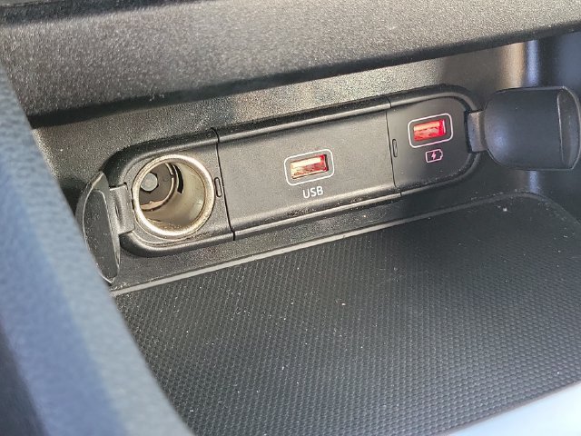Certified 2024 Kia Forte LXS FWD image 29