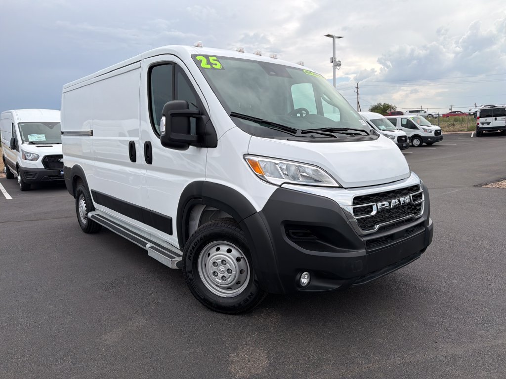 Used 2025 RAM ProMaster 2500 w/ U-Haul Equipment Group FWD 360° Tour