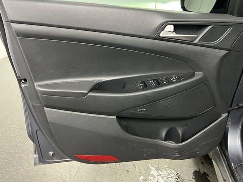 Used 2021 Hyundai Tucson Ultimate w/ Cargo Package FWD image 23