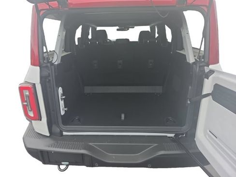 New 2026 Ford Bronco Badlands AWD/4WD image 43