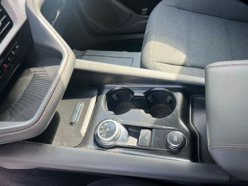 Used 2025 Ford Explorer Active image 18